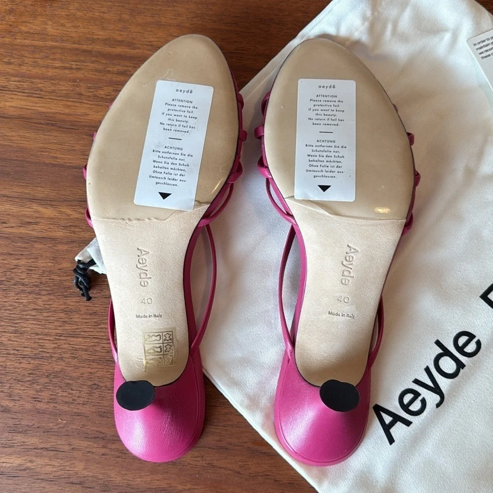 new AEYDE Olga Kitten Heel Slide Sandals in Fuchsia, Size 9 - Picture 4 of 8